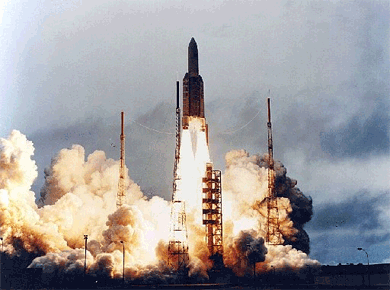 Fusées - Booster à propergols solides de la fusée européenne Ariane